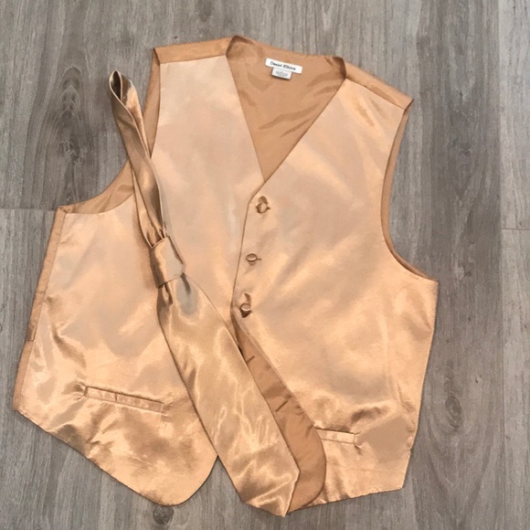 Daniel Elissa Other - 👑 Daniel Elissa Vest and Tie